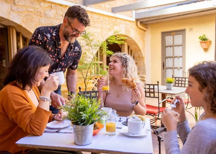 赫科洛兹酒店 酒店 2*